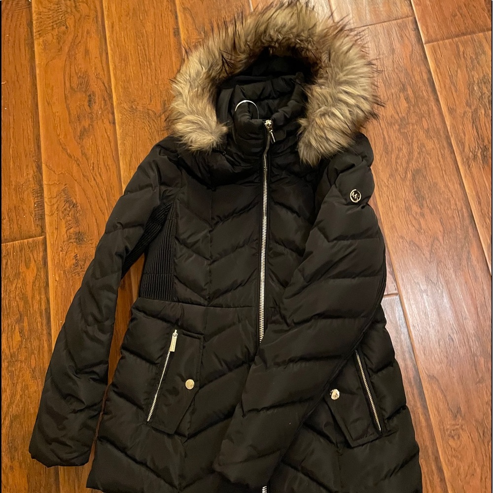 Micheal kors puffer stylish jacket
